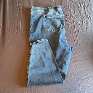 Torrid 5T lean jean